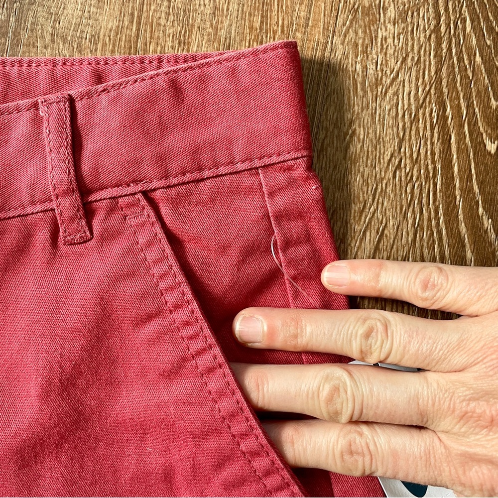NWT Old Navy Boy’s Muted Red Shorts 12 - Picture 4 of 7